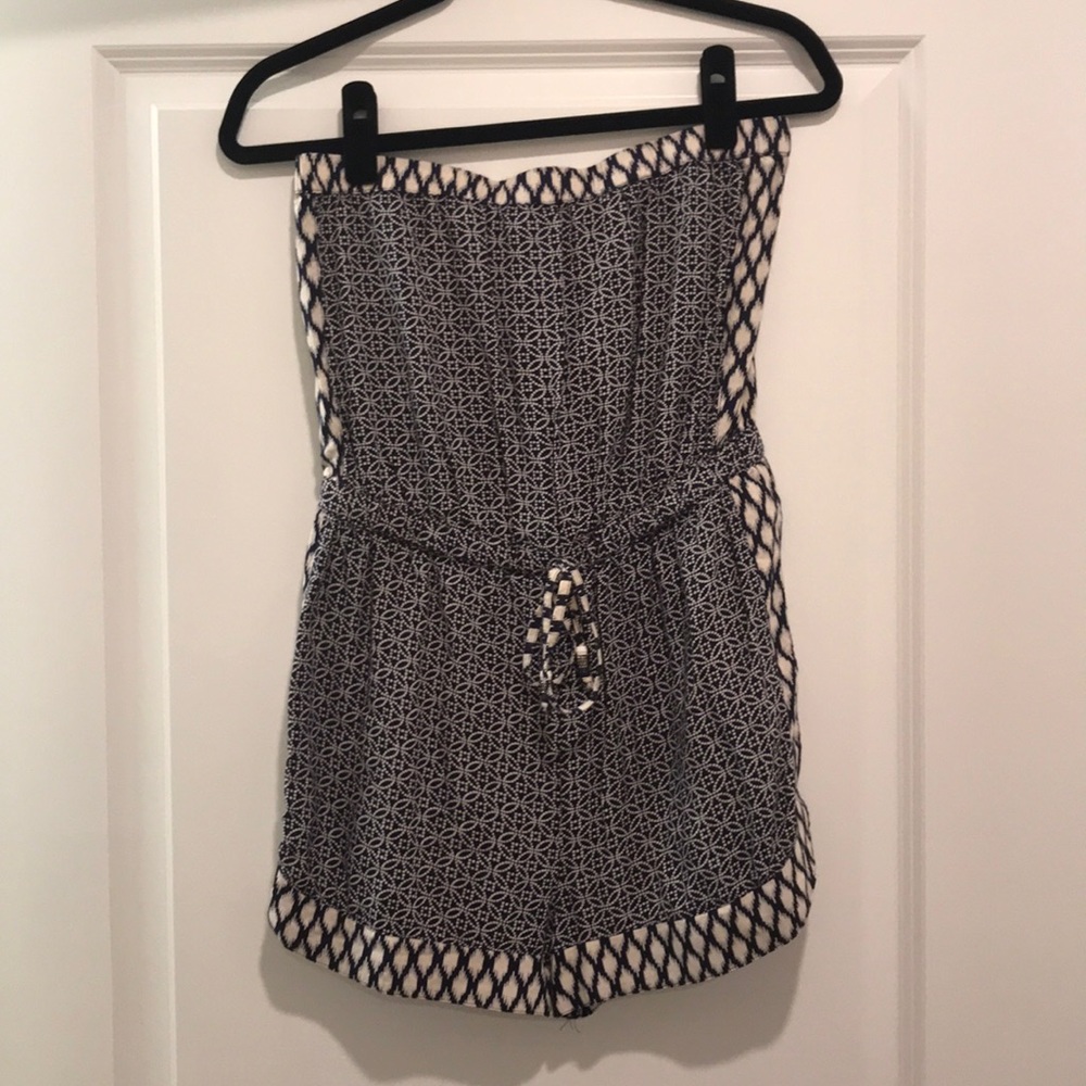Sleeveless Romper - shorts